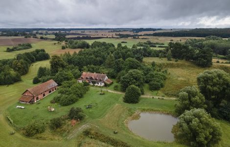  - Piękne Mazury: Dawne gospodarstwo w Perłach