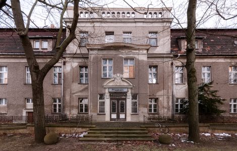 Doberlug-Kirchhain, Am Krankenhaus - Pałac w Doberlug-Kirchhain