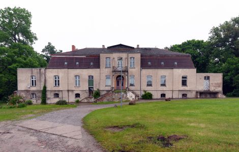 Grünow, Dorfstraße - Dworki w regionie Uckermark: Grünow