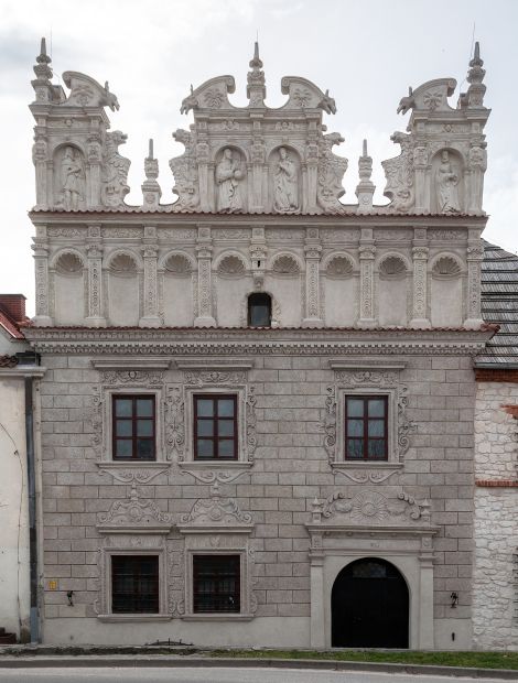 Kazimierz Dolny, Senatorska - Renesansowa kamienica w Kazimierzu Dolnym