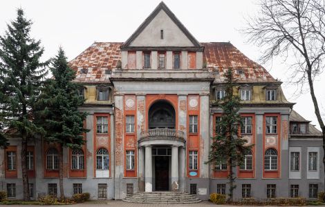 Kętrzyn, Dworcowa - Dawny Raiffeisen Bank w Kętrzynie