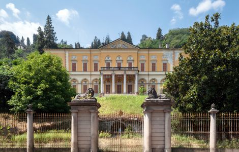 Meina, Via Sempione - Posiadłości nad jeziorem Maggiore: Villa Fraggiana w Meina