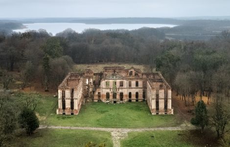 Kamieniec, Pałac w Kamieńcu - Pałac w Kamieńcu