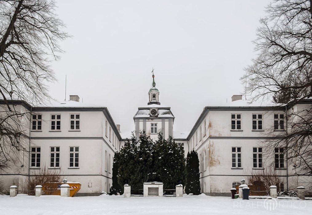 Pałace i dwory w Szlezwiku-Holsztynie: Rantzau, Rantzau