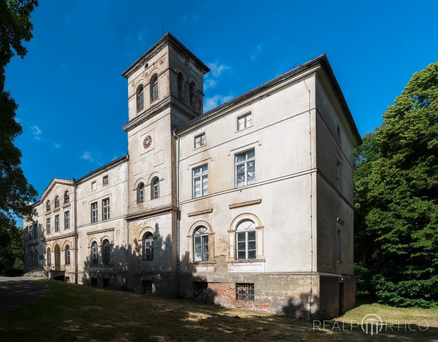 Pałac w Czerwonej Wsi, Czerwona Wieś