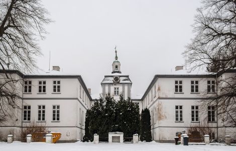  - Pałace i dwory w Szlezwiku-Holsztynie: Rantzau