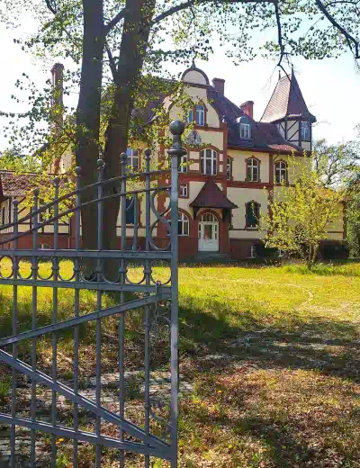 Schlösser in Sachsen-Anhalt listopada 2025