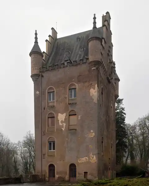 Zdjęcia /pp/lumen/chateaux-luxembourg.webp