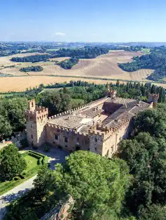 Renesansowy zamek z ponad 500 ha w Toskanii: Castello di Oliveto