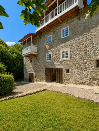 Odrestaurowany dom z kamienia z działką w Pantón, Ribeira Sacra