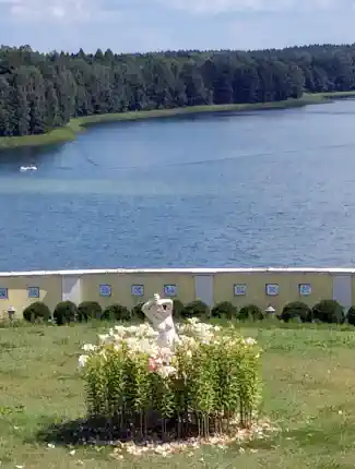 Nowa Cena: Pałac nad jeziorem na Mazurach, koło Olsztyna, Olsztyn, Warmińsko-mazurskie