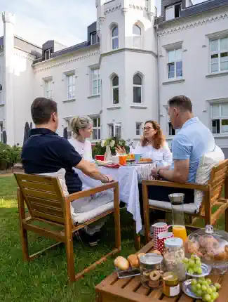 Mieszkanie w pałacu blisko Morza Bałtyckiego - Nowoczesny apartament wakacyjny
