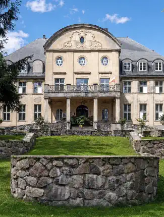 Neobarokowy pałac na Pomorzu: Pałac w Trzcinnie, Trzcinno, Pomorskie