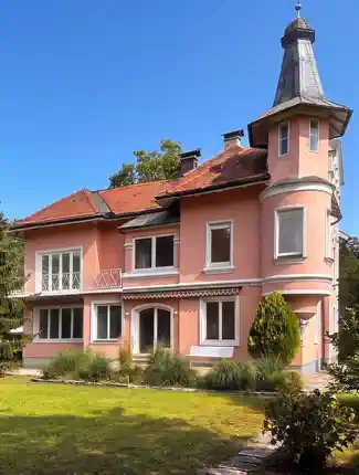 Zabytkowa willa z ogrodem w Salzburgu-Maxglan