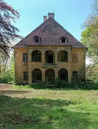 Pałac w Kostrzynie , Kostrzyna, Dolnośląskie