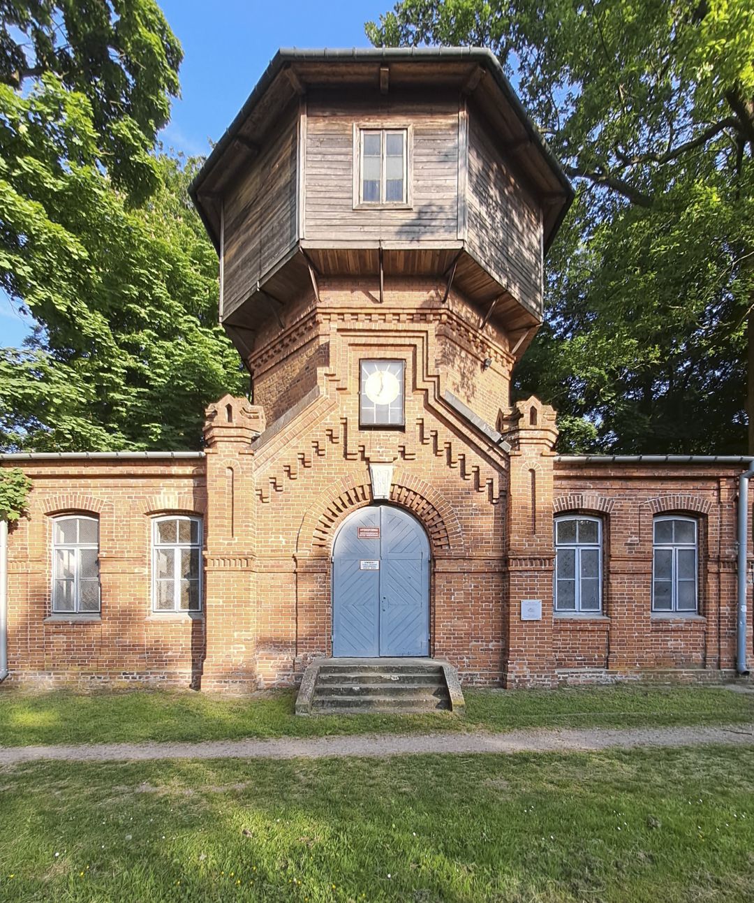 Stara wieża wodna, kompleks pałacowy Puławy
