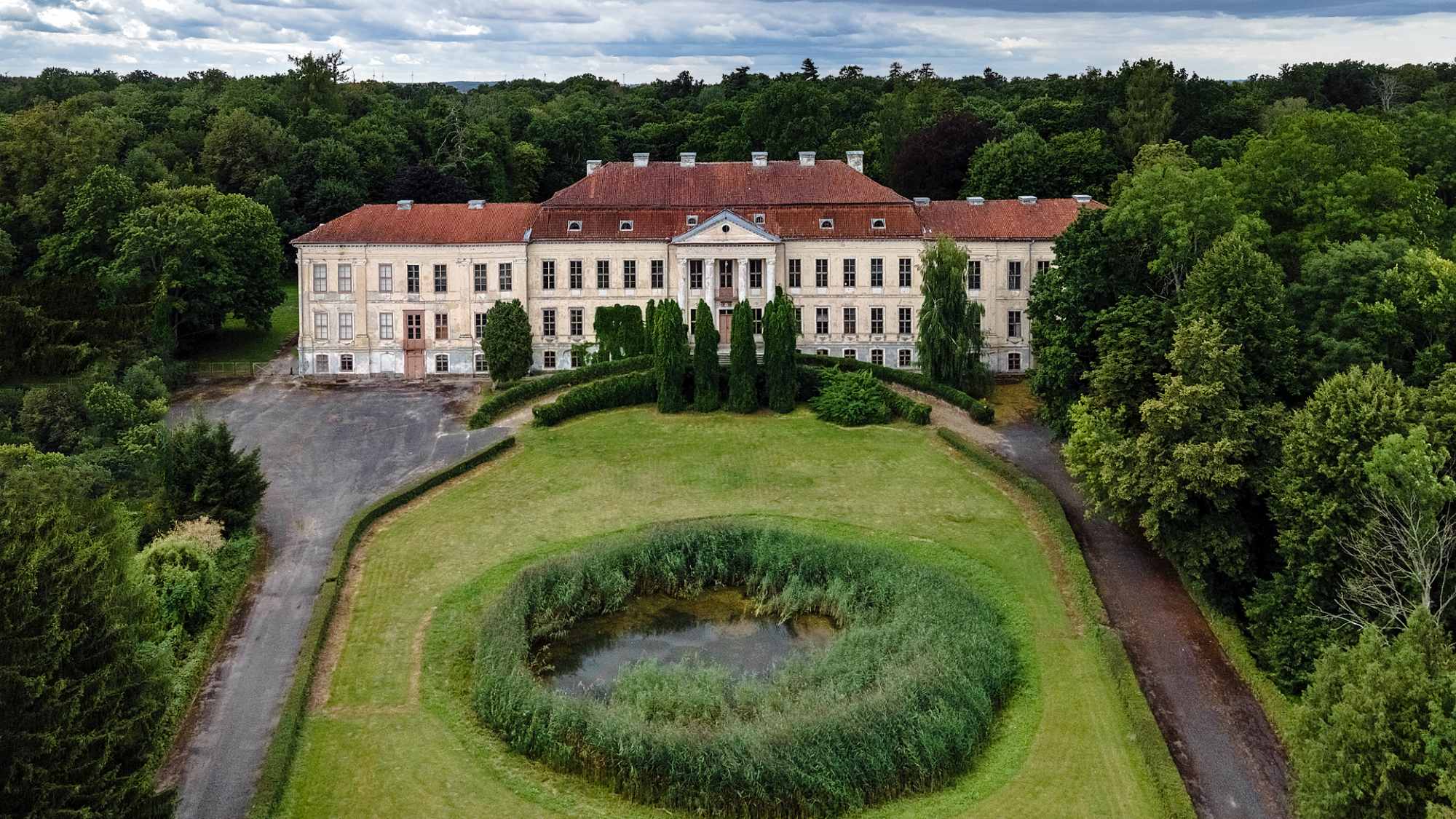 Tak jak kiedyś zrobił to wydawca Alexandra Dunckera